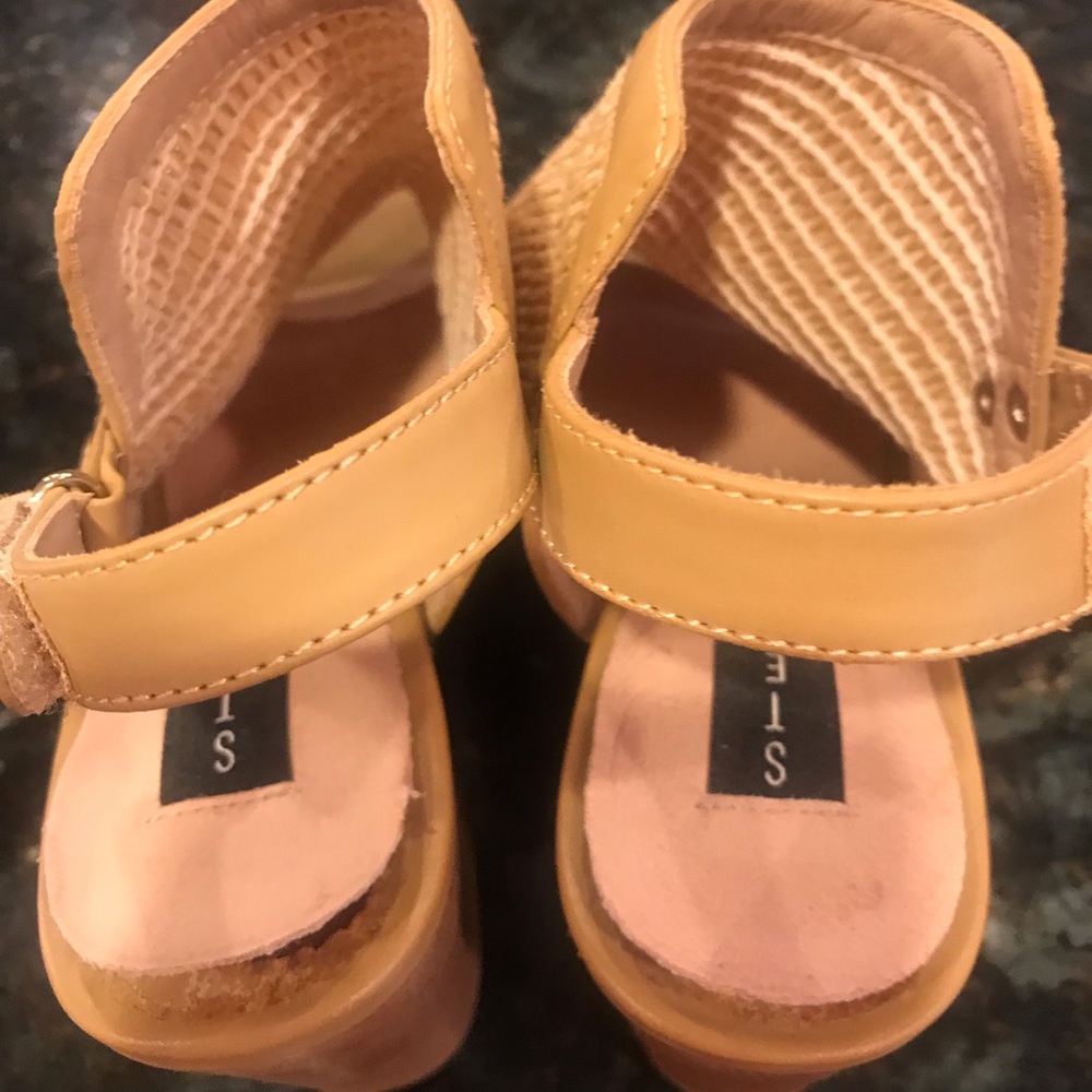 Steven By Steve Madden - image 5